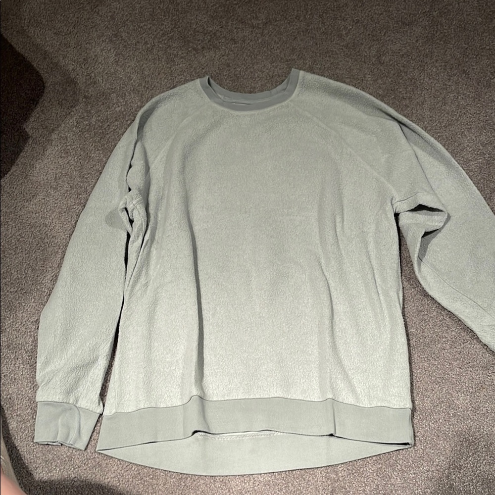 FEAT Blanketblend Cozy Green Crewneck Sweater with Relaxed Fit